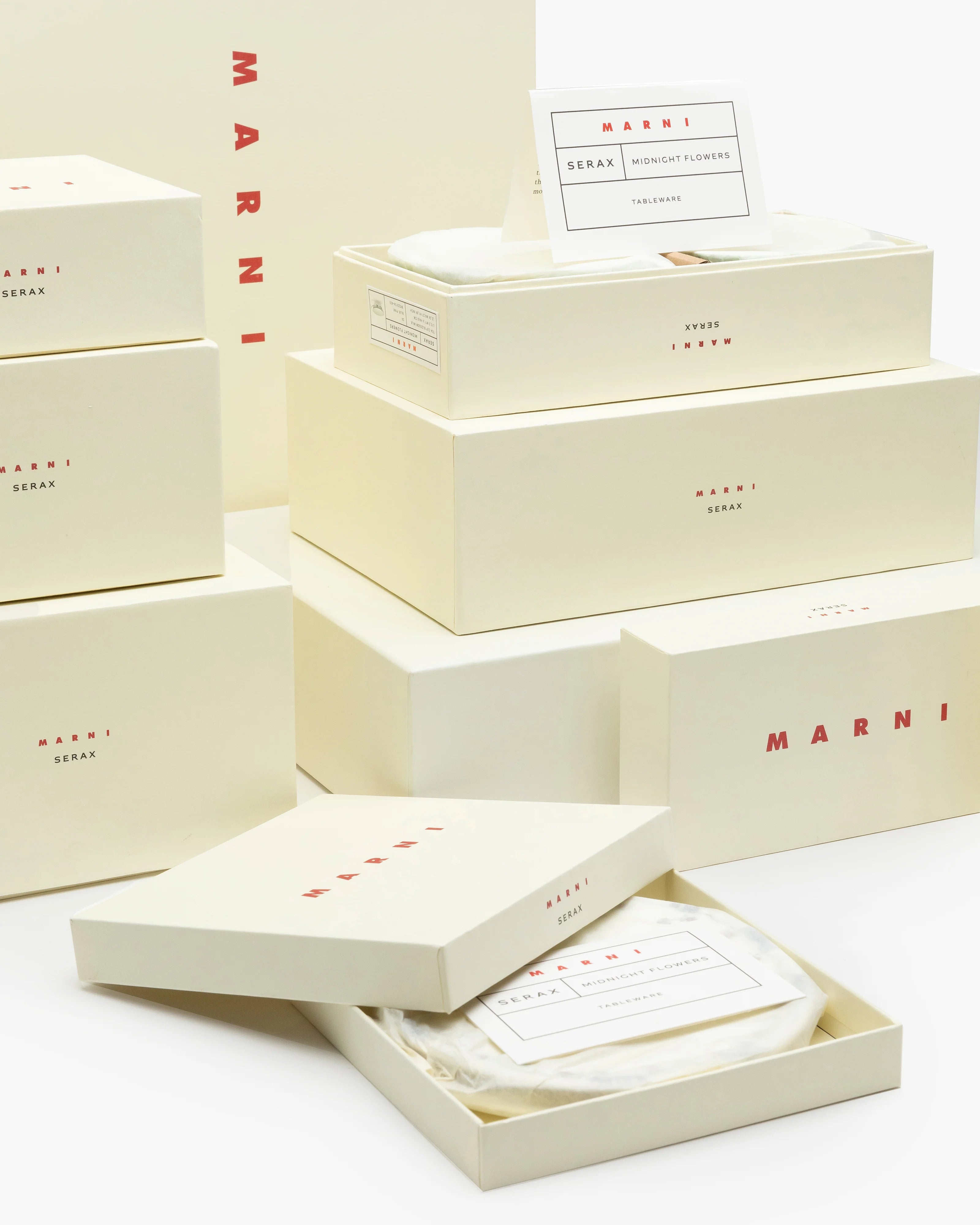 BOWL M ANEMONE MILK MIDNIGHT FLOWER